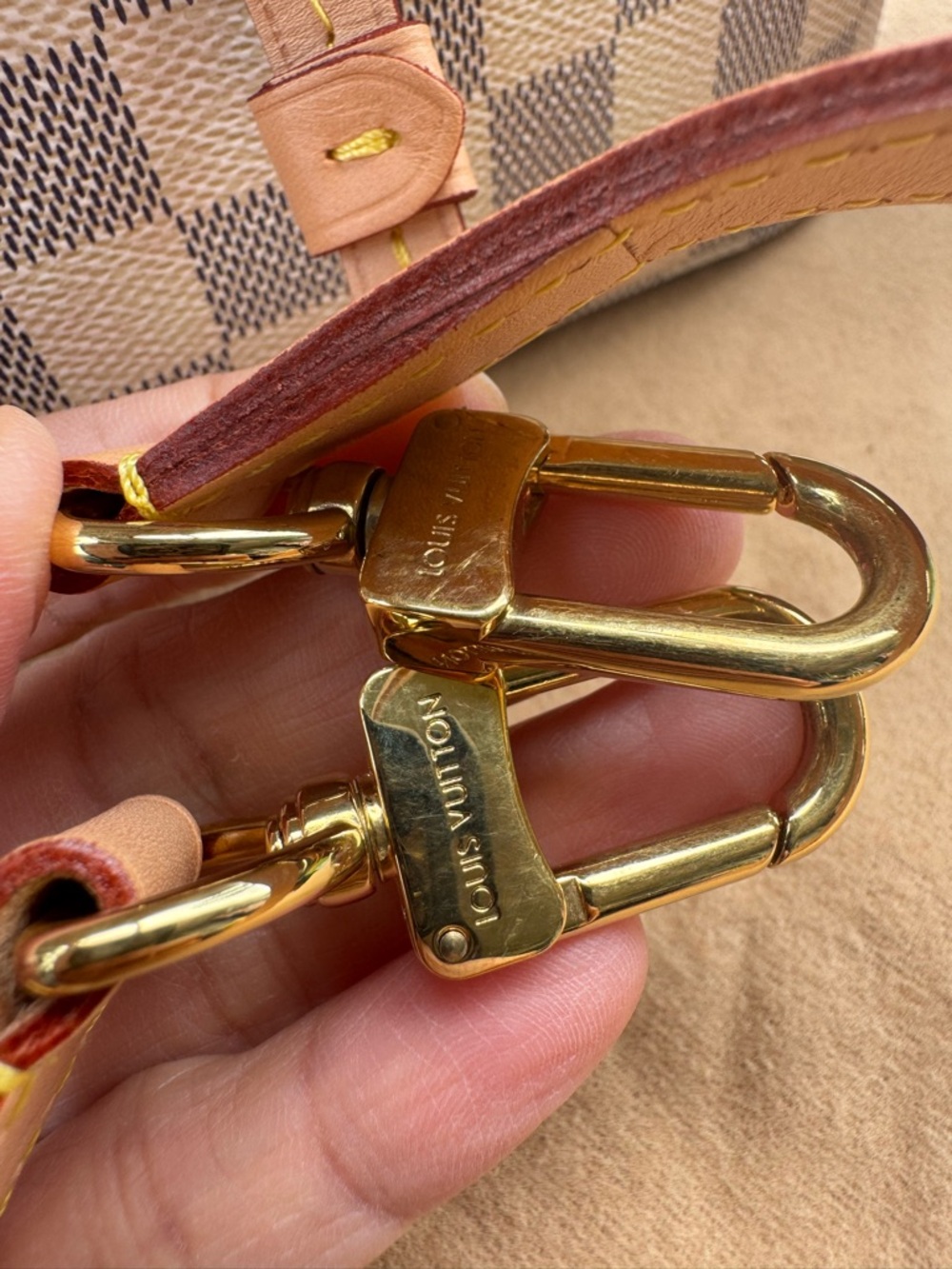 Louis Vuitton Damier Azur Girolata - Picture 6 of 10